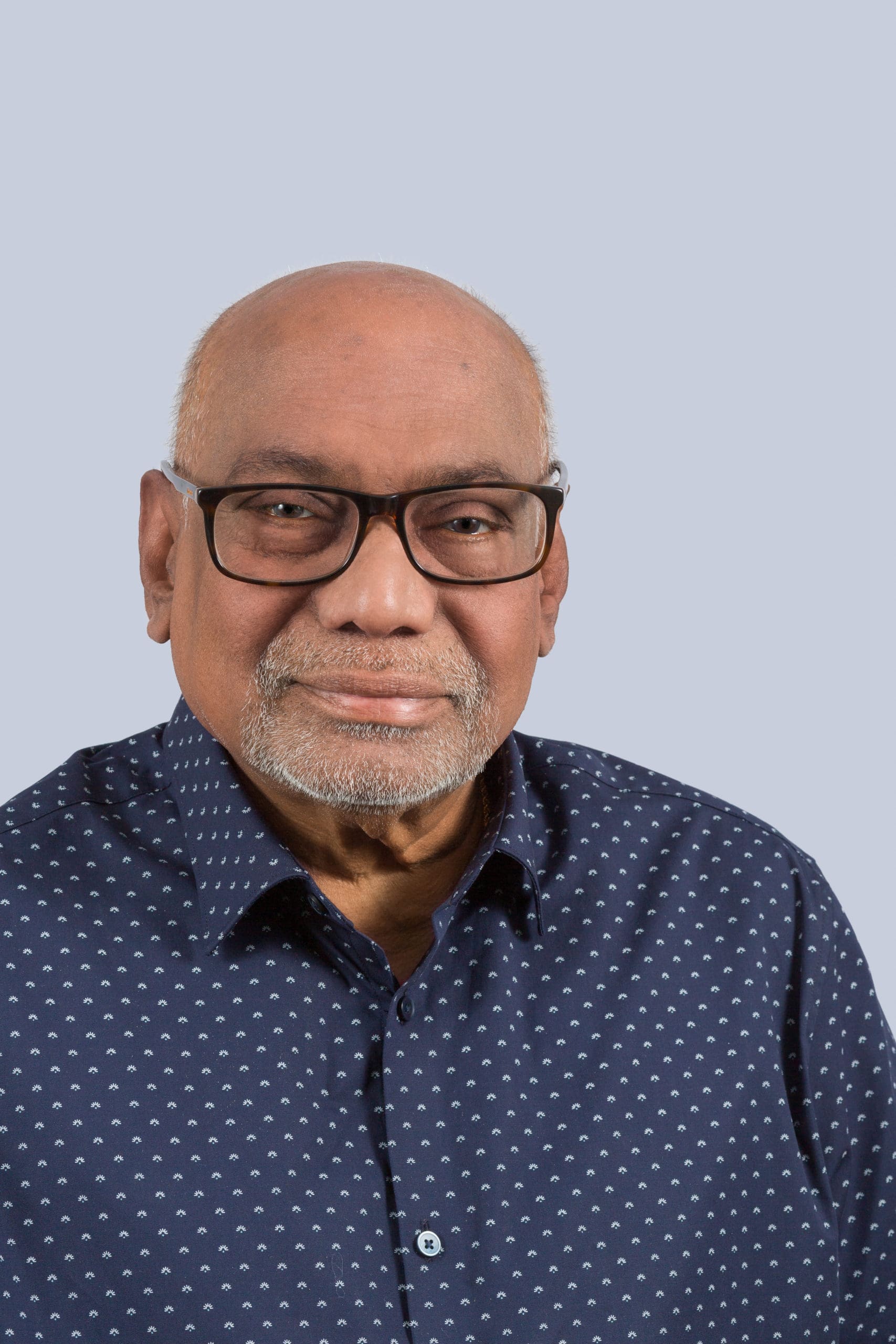 Muthu Govindarajah head shot - Aster Care provides care at home services in Portsmouth & the surrounding area for people with lifelong conditions & dementia.